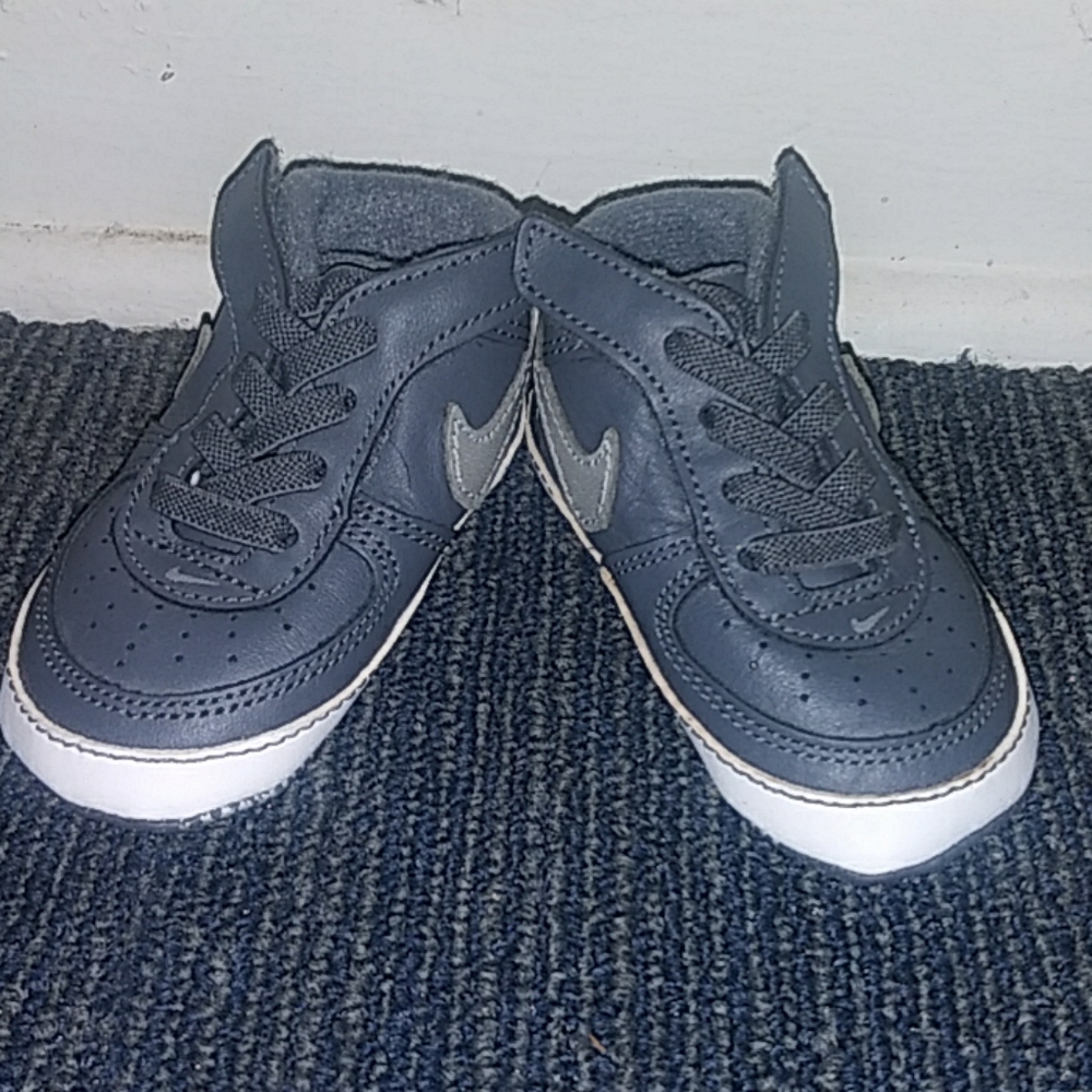 Baby force 1 Nike